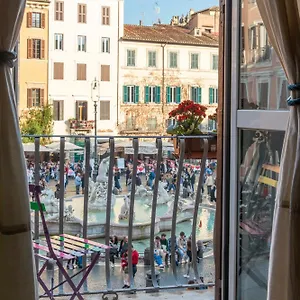 Navona Charming Balcony Apartment